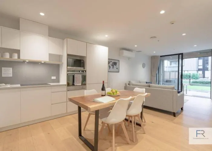Fab Apartment With Garden By Furnished Rentals